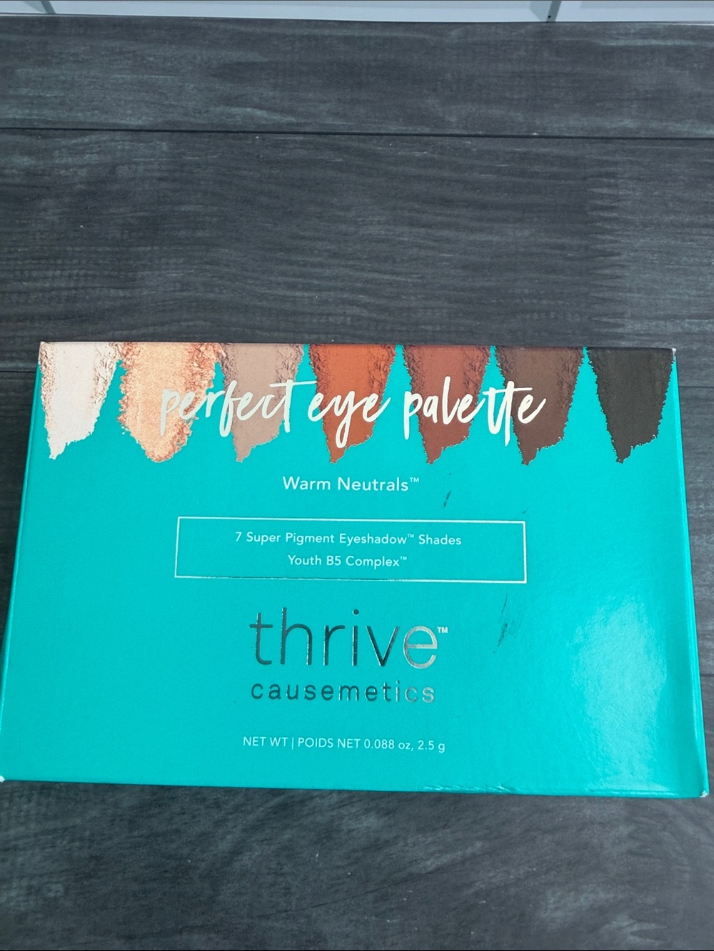 Thrive Causemetics Perfect Eye Palette - Warm Neutrals (Teal Packaging)